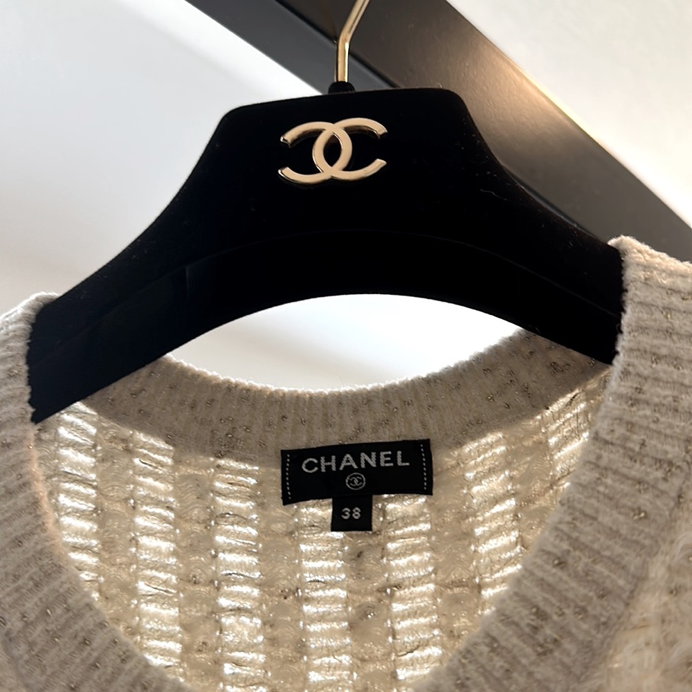 CHANEL 2000’s Short Sleeve Tweed Dress, Size 38 - Picture 6 of 6